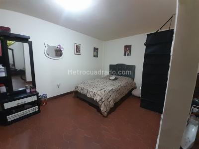 Casa en venta en Patio Bonito, Bogotá · foto 3 de 15