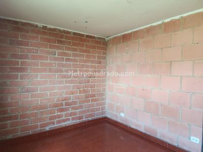 Casa de 3 alcobas en venta en San Mateo, Soacha, 54 m² · foto 7 de 19