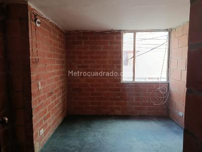 Casa de 3 alcobas en venta en San Mateo, Soacha, 54 m² · foto 10 de 19