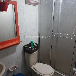 Casa de 5 alcobas en venta en Dindalito, Bogotá, 216 m² · foto 8 de 20