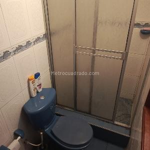 Casa de 5 alcobas en venta en Dindalito, Bogotá, 216 m² · foto 9 de 20