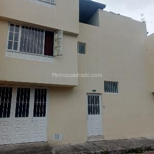 Casa en venta en Roma, Bogotá · foto 3 de 20