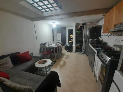 Casa de 5 alcobas en venta en Floresta Sur, Bogotá, 160 m² · foto 8 de 19