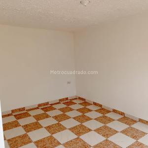 Casa de 5 alcobas en venta en Floralia Kennedy, Bogotá, 480 m² · foto 9 de 20