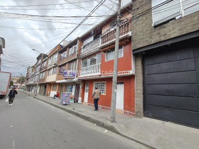 Casa de 5 alcobas en venta en Las Ferias, Bogotá, 447 m² · foto 14 de 14