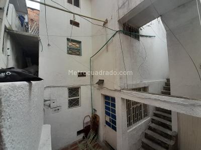 Casa de 5 alcobas en venta en Perdomo, Bogotá, 750 m² · foto 7 de 20