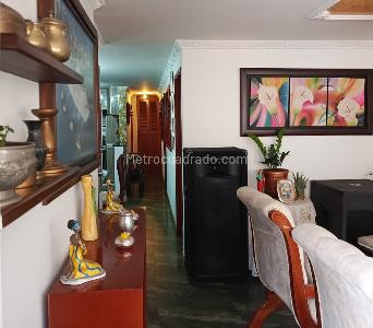 Casa de 5 alcobas en venta en Villa De La Loma, Bogotá, 287 m² · foto 4 de 20