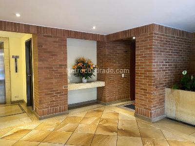 Apartamento en venta en Los Rosales, Bogotá · foto 2 de 20