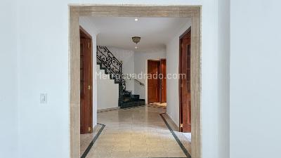 Apartamento en venta en Los Rosales, Bogotá · foto 8 de 20