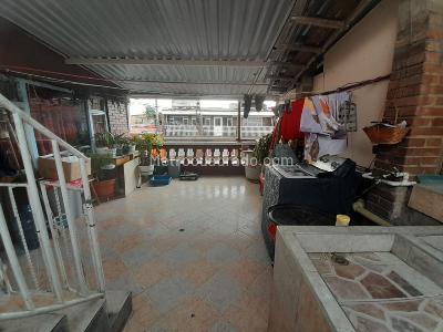 Casa de 5 alcobas en venta en Alqueria, Bogotá, 471 m² · foto 10 de 18
