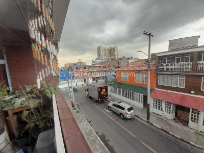 Casa de 5 alcobas en venta en Alqueria, Bogotá, 471 m² · foto 18 de 18