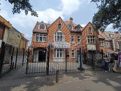Casa en venta en Quinta Camacho, Bogotá · foto 2 de 20