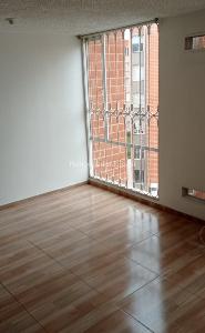 Apartamento de 3 alcobas en venta en Hogares Soacha, Soacha, 64 m² · foto 5 de 19