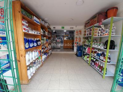 Casa de 5 alcobas en venta en Santa Librada, Bogotá, 300 m² · foto 3 de 20