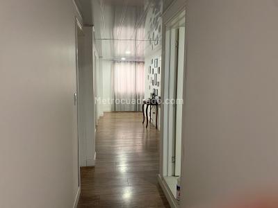 Apartamento de 5 alcobas en venta en La Riviera, Bogotá, 140 m² · foto 8 de 16