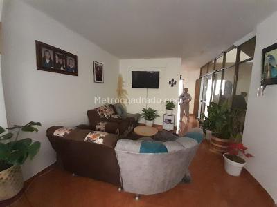 Casa de 5 alcobas en venta en Virrey Usme, Bogotá, 110 m² · foto 11 de 15