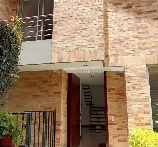 Casa de 4 alcobas en venta en Chia, Chía, 177 m² · foto 2 de 20