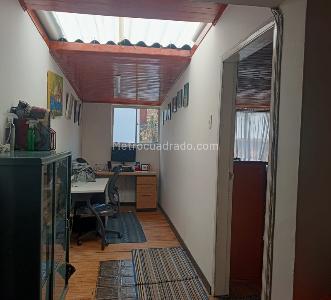 Casa de 5 alcobas en venta en Eduardo Frei, Bogotá, 260 m² · foto 15 de 20