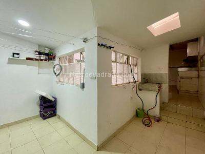 Casa de 5 alcobas en venta en Quesada, Bogotá, 318 m² · foto 15 de 20