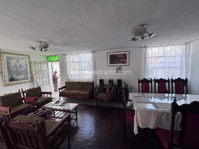 Casa de 5 alcobas en venta en Sosiego, Bogotá, 211 m² · foto 9 de 18