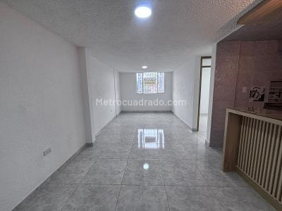Apartamento de 3 alcobas en venta en Candelaria La Nueva, Bogotá, 55 m² · foto 5 de 15