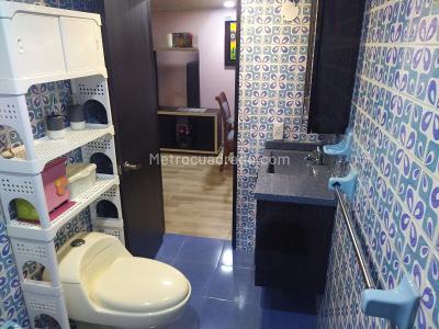 Casa de 5 alcobas en venta en Floralia, Bogotá, 213 m² · foto 7 de 17