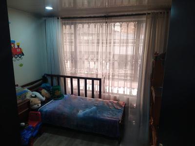 Casa de 5 alcobas en venta en Floralia, Bogotá, 213 m² · foto 9 de 17