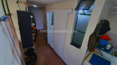 Casa de 5 alcobas en venta en Laureles Bosa, Bogotá, 521 m² · foto 9 de 20
