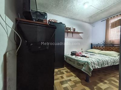Casa de 5 alcobas en venta en Modelo Sur, Bogotá, 267 m² · foto 6 de 20