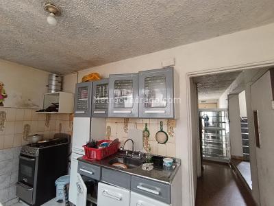 Casa de 5 alcobas en venta en Modelo Sur, Bogotá, 267 m² · foto 10 de 20
