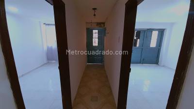 Casa de 5 alcobas en venta en La Estacion Bosa, Bogotá, 240 m² · foto 9 de 20