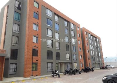 Apartamento de 3 alcobas en venta en Ciudad Verde, Soacha, 60 m² · foto 3 de 10
