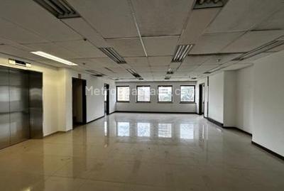 Oficina en Arriendo, Candelaria, Medellín
