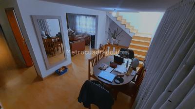 Casa de 3 alcobas en venta en Carlos Alban Bosa, Bogotá, 460 m² · foto 5 de 20
