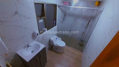 Casa de 3 alcobas en venta en Carlos Alban Bosa, Bogotá, 460 m² · foto 10 de 20