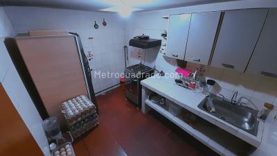 Casa de 3 alcobas en venta en Carlos Alban Bosa, Bogotá, 460 m² · foto 12 de 20