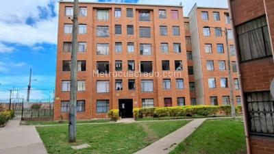 Apartamento de 3 alcobas en venta en El Danubio Soacha, Soacha, 39 m² · foto 19 de 20