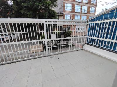 Casa de 5 alcobas en venta en Normandia Occidental, Bogotá, 291 m² · foto 5 de 20