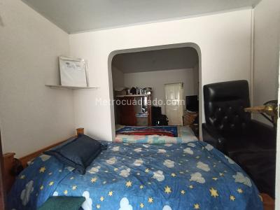Casa de 5 alcobas en venta en La Libertad Barrios Unidos, Bogotá, 164 m² · foto 18 de 20
