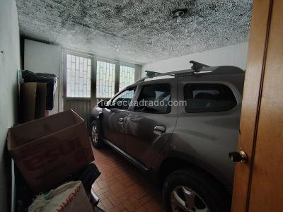 Casa de 5 alcobas en venta en Villa Del Campo, Bogotá, 192 m² · foto 3 de 19