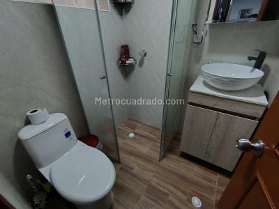 Casa de 5 alcobas en venta en Villa Del Campo, Bogotá, 192 m² · foto 11 de 19