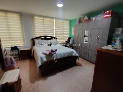 Casa de 5 alcobas en venta en Villa Del Campo, Bogotá, 192 m² · foto 14 de 19