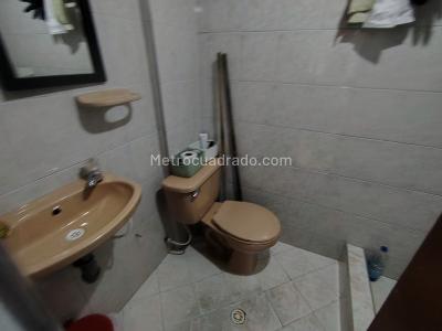 Casa de 5 alcobas en venta en Villa Del Campo, Bogotá, 192 m² · foto 15 de 19