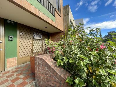 Apartaestudio en venta en San Luis, Bogotá, 24 m² · foto 2 de 11