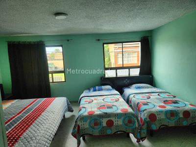 Casa de 5 alcobas en venta en Fontibon Centro, Bogotá, 144 m² · foto 7 de 16