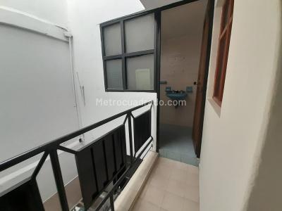 Casa en venta en Candelaria La Nueva, Bogotá · foto 3 de 15