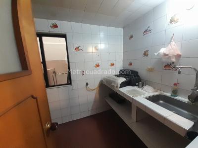 Casa en venta en Candelaria La Nueva, Bogotá · foto 7 de 15