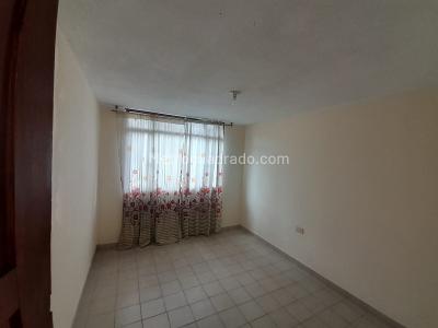 Casa en venta en Candelaria La Nueva, Bogotá · foto 12 de 15