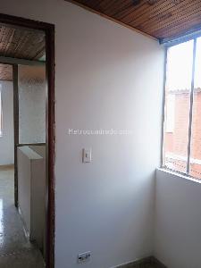 Casa de 4 alcobas en venta en San Mateo, Soacha, 64 m² · foto 10 de 17