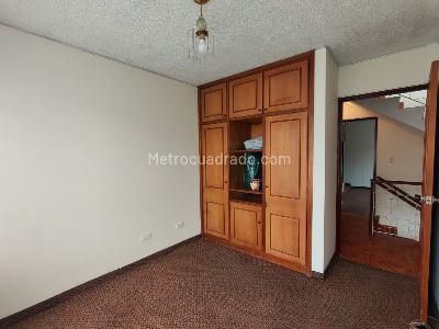 Casa de 5 alcobas en venta en Santa Matilde, Bogotá, 255 m² · foto 17 de 20